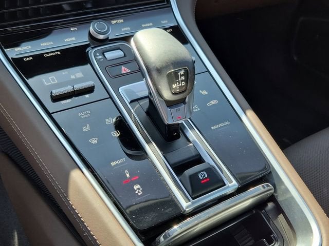 2023 Porsche Panamera NA