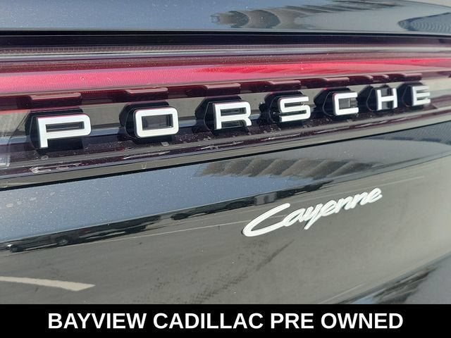 2024 Porsche Cayenne BASE