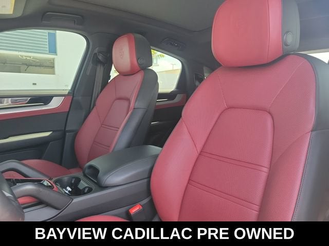 2024 Porsche Cayenne BASE