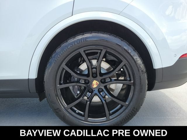 2025 Porsche Cayenne NA