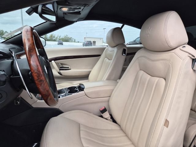 2011 Maserati GranTurismo Convertible Base