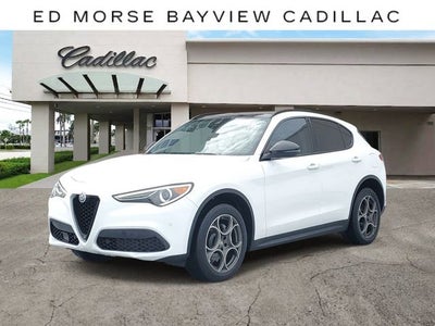 2021 Alfa Romeo Stelvio Base