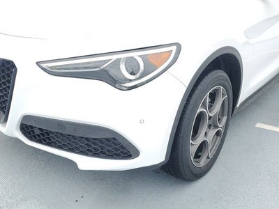 2021 Alfa Romeo Stelvio BASE