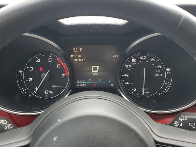 2021 Alfa Romeo Stelvio BASE