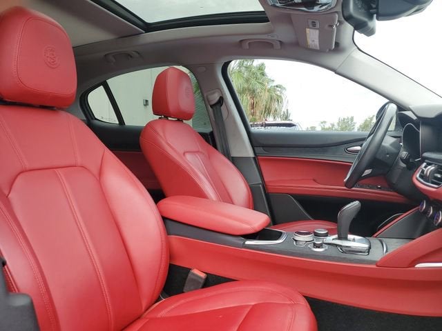 2021 Alfa Romeo Stelvio BASE