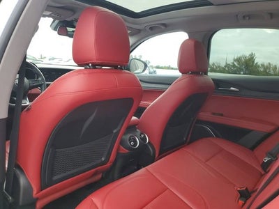 2021 Alfa Romeo Stelvio BASE