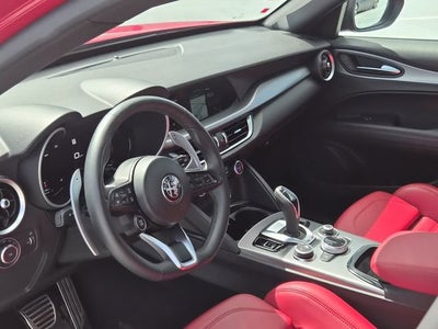 2025 Alfa Romeo Stelvio SPRINT