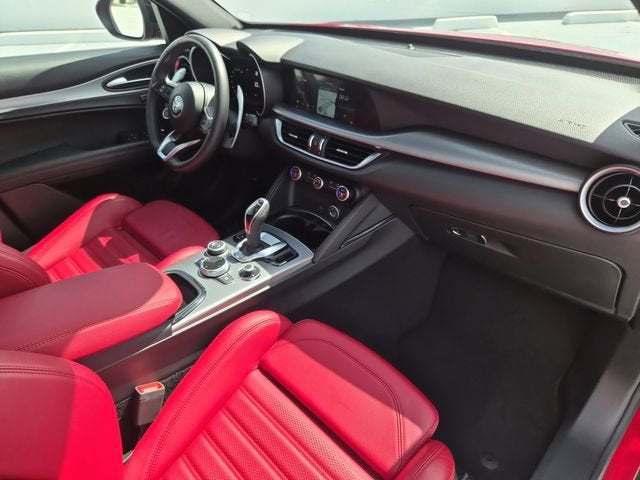 2025 Alfa Romeo Stelvio SPRINT