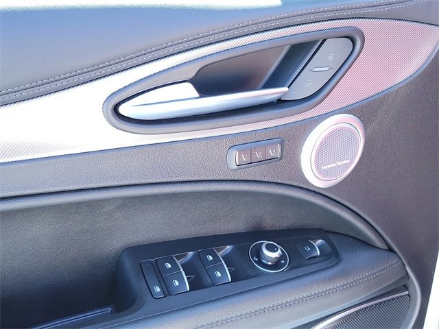 2023 Alfa Romeo Stelvio Veloce