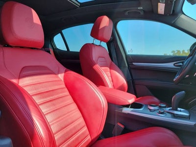 2023 Alfa Romeo Stelvio Veloce