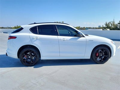 2023 Alfa Romeo Stelvio Veloce