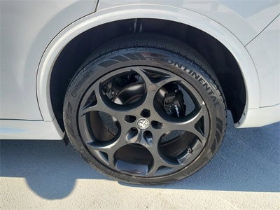 2023 Alfa Romeo Stelvio Estrema