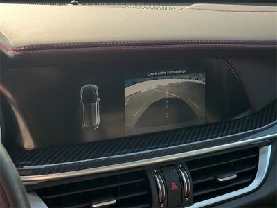 2023 Alfa Romeo Stelvio Estrema