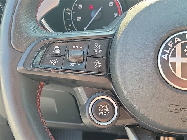 2023 Alfa Romeo Stelvio Estrema