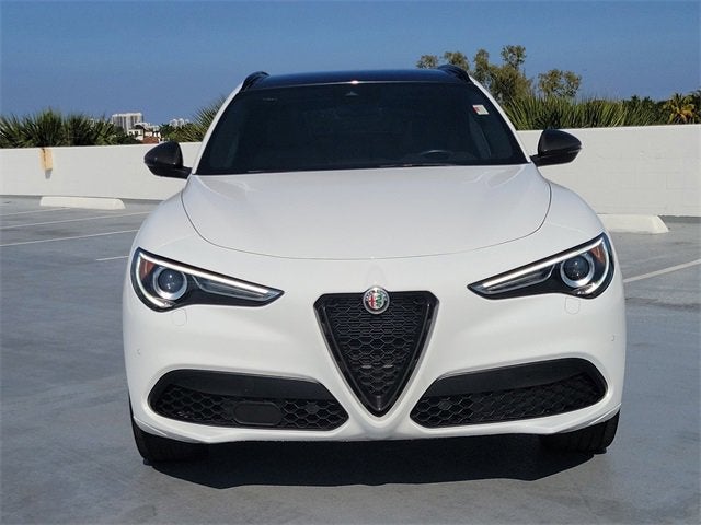2023 Alfa Romeo Stelvio Estrema